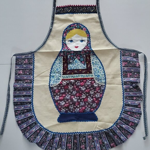 Russian Nesting Dolls Apron Floral Ruffled Edge Detailed Appliques Light Canvas - Picture 1 of 7